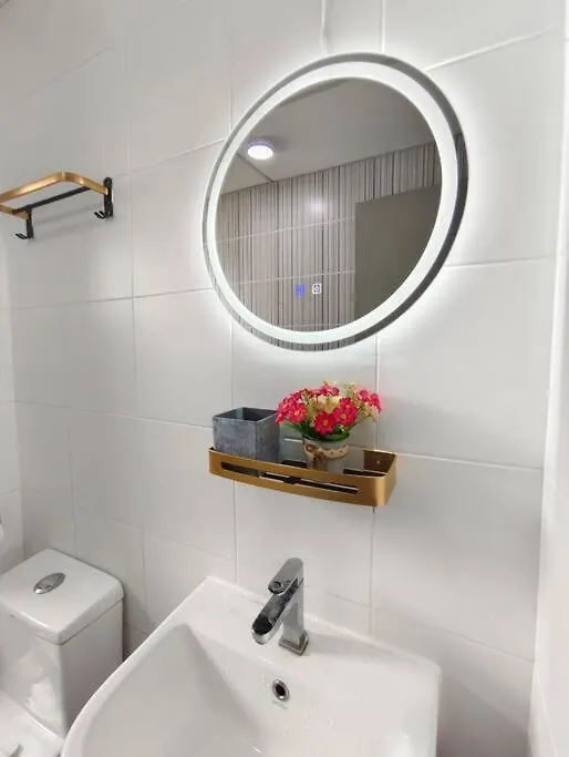 Just4You Homestay Apartment In 新山